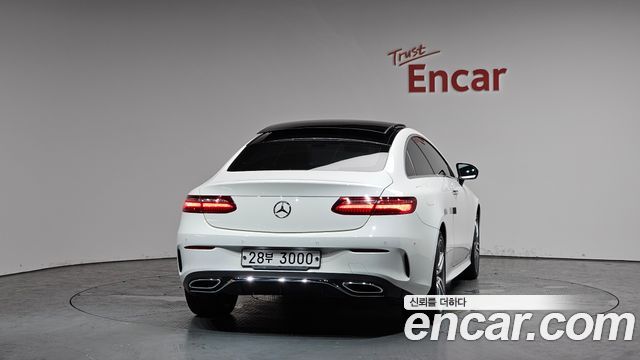 Mercedes-Benz E-Class E220d Coupe