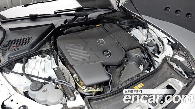 Mercedes-Benz E-Class E200 Avantgarde