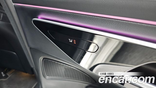 Mercedes-Benz E-Class E200 Avantgarde