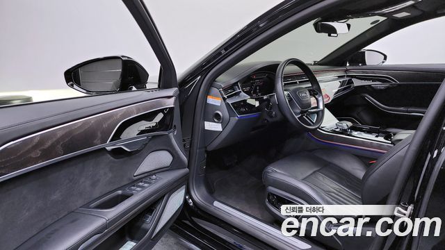 Audi A8 55 TFSI Quattro Premium LWB