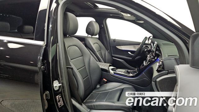 Mercedes-Benz GLC-Class GLC220 d 4MATIC
