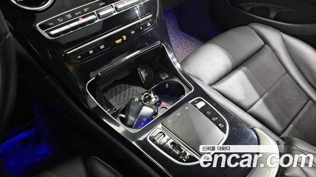 Mercedes-Benz GLC-Class GLC220 d 4MATIC