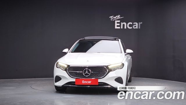 Mercedes-Benz E-Class E200 Avantgarde