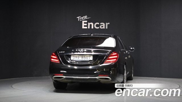 Mercedes-Benz S-Class S450L