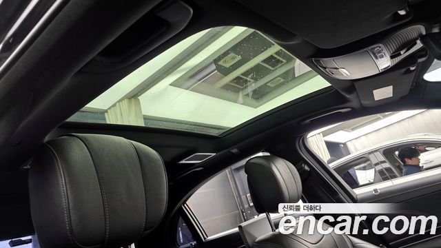 Mercedes-Benz S-Class S450L