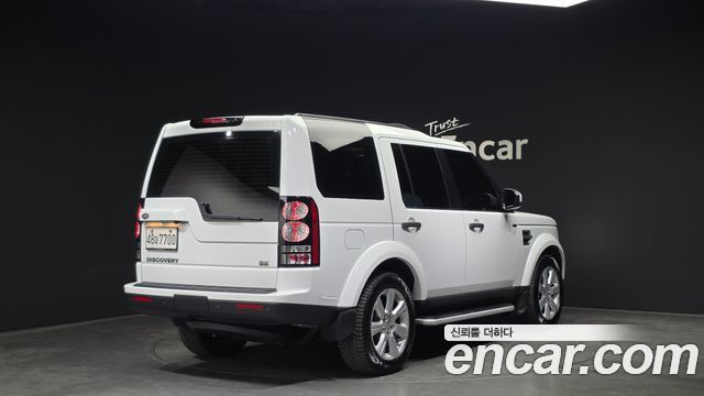 Land Rover Discovery 3.0 SDV6 SE