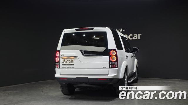 Land Rover Discovery 3.0 SDV6 SE