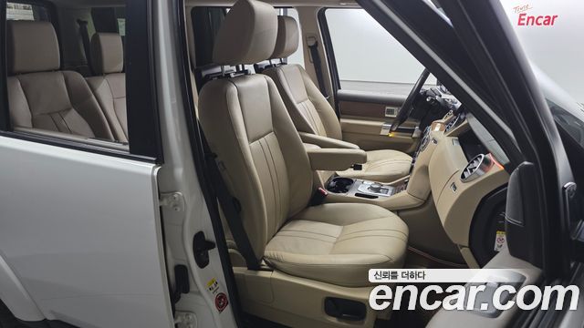 Land Rover Discovery 3.0 SDV6 SE