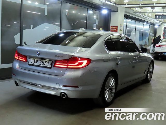 BMW 5-Series 530i Luxury Plus
