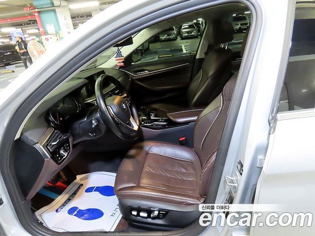 BMW 5-Series 530i Luxury Plus