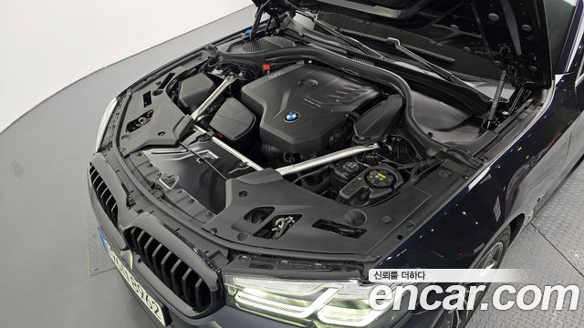 BMW 5-Series 520i M Sport