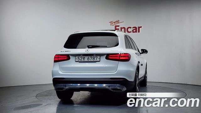 Mercedes-Benz GLC-Class GLC220 d 4MATIC Premium