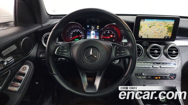 Mercedes-Benz GLC-Class GLC220 d 4MATIC Premium