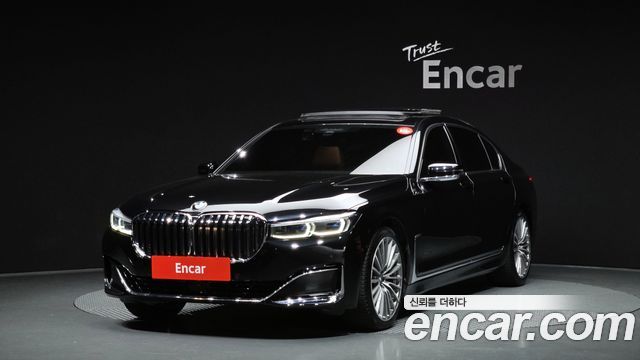 BMW 7-Series 740Li xDrive Design Pure Excellence