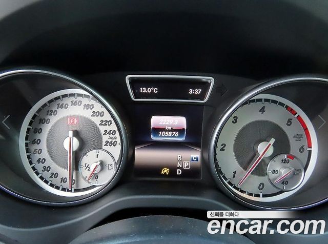Mercedes-Benz GLA-Class GLA200 d 4MATIC