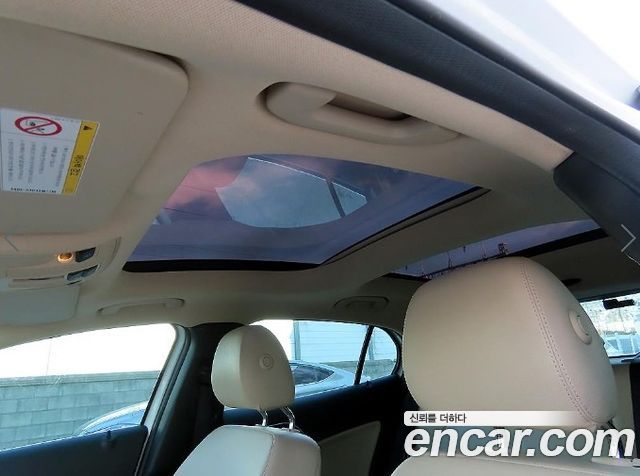 Mercedes-Benz GLA-Class GLA200 d 4MATIC