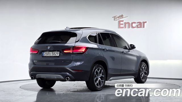 BMW X1 xDrive 20i xLine