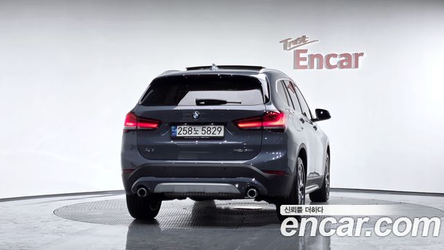 BMW X1 xDrive 20i xLine