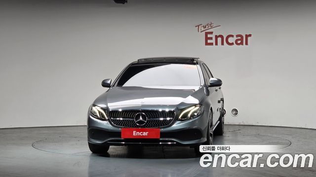 Mercedes-Benz E-Class E300 Avantgarde
