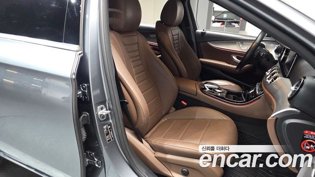 Mercedes-Benz E-Class E300 Avantgarde