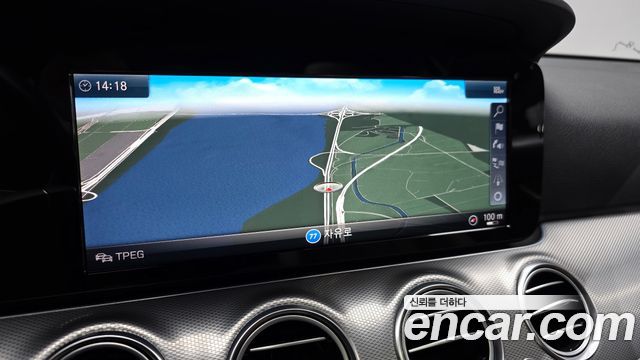 Mercedes-Benz E-Class E300 Avantgarde