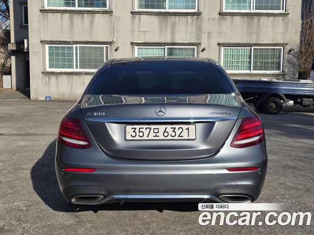 Mercedes-Benz E-Class E300 AMG Line