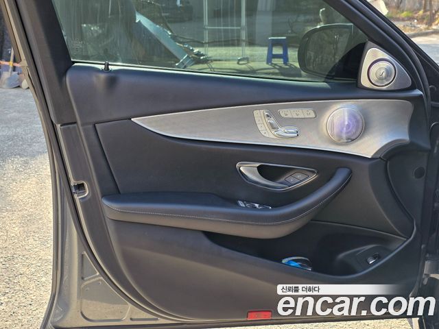 Mercedes-Benz E-Class E300 AMG Line