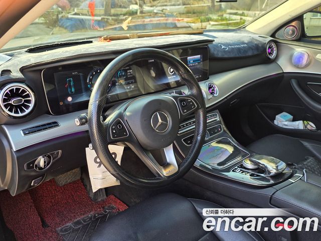 Mercedes-Benz E-Class E300 AMG Line