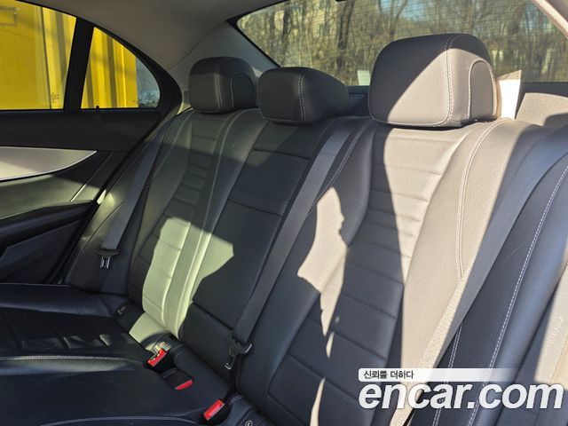 Mercedes-Benz E-Class E300 AMG Line