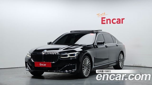 BMW 7-Series 740Li xDrive Design Pure Excellence