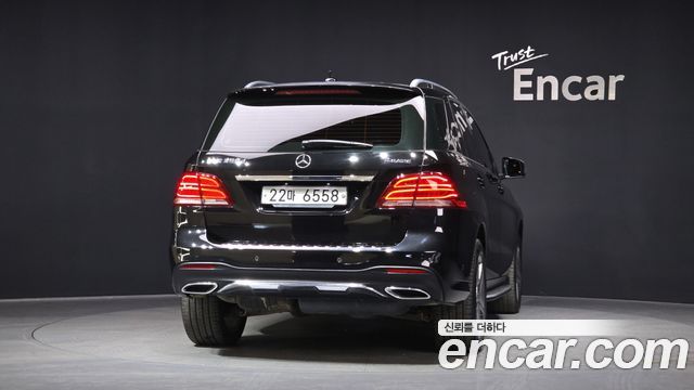 Mercedes-Benz GLE-Class GLE350 d 4MATIC