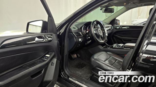 Mercedes-Benz GLE-Class GLE350 d 4MATIC