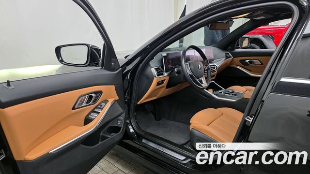 BMW 3-Series 320i Touring
