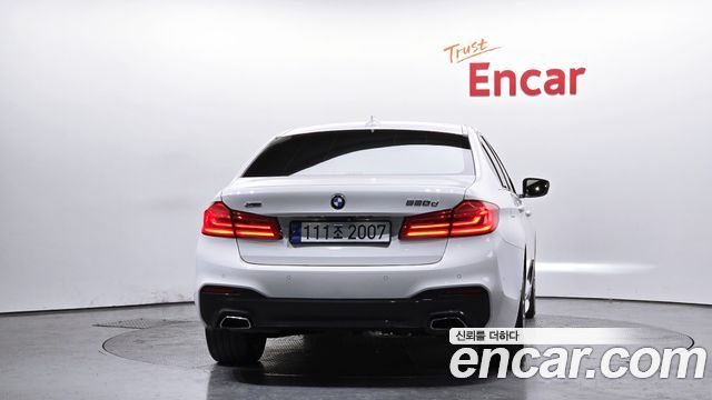 BMW 5-Series 520d xDrive M Sport Package Plus
