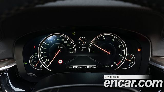 BMW 5-Series 520d xDrive M Sport Package Plus