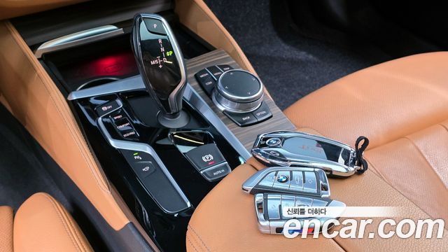 BMW 5-Series 520d xDrive M Sport Package Plus