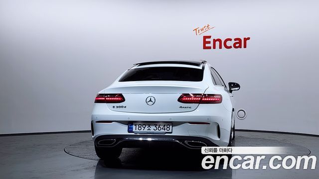 Mercedes-Benz E-Class E300d 4MATIC Coupe