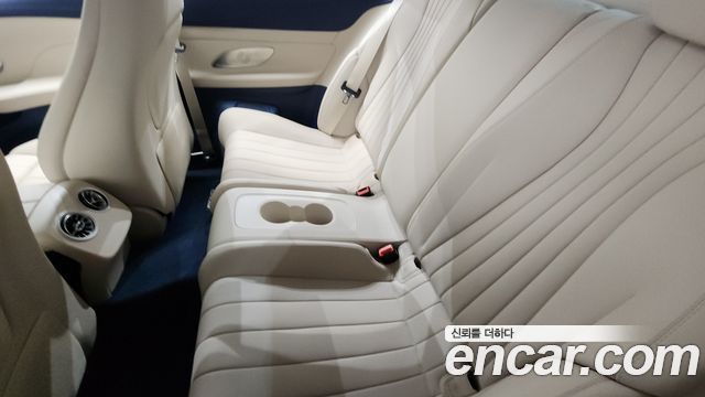 Mercedes-Benz E-Class E300d 4MATIC Coupe