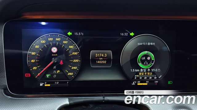 Mercedes-Benz E-Class E300 AMG Line