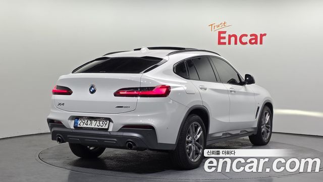 BMW X4 xDrive20i M Sports X Onlile Exclusive Edition