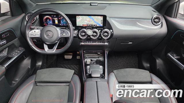 Mercedes-Benz GLA-Class GLA250 4MATIC