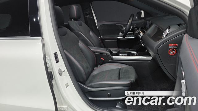 Mercedes-Benz GLA-Class GLA250 4MATIC