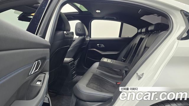 BMW 3-Series 320i M Sport