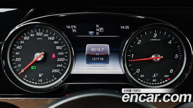 Mercedes-Benz E-Class E220d 4MATIC Exclusive