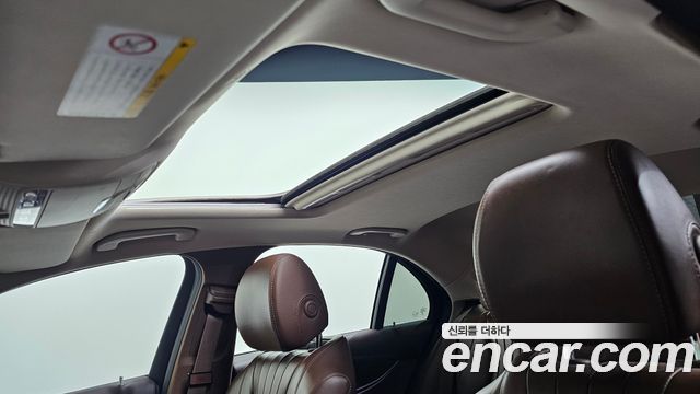 Mercedes-Benz E-Class E220d 4MATIC Exclusive