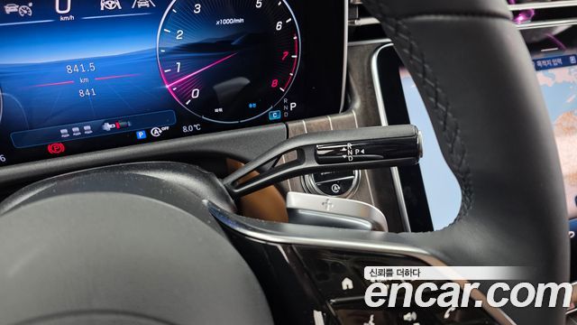 Mercedes-Benz E-Class E300 4MATIC Exclusive