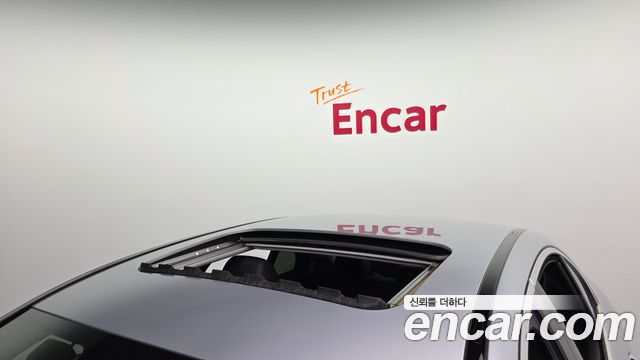 Mercedes-Benz E-Class E300 AV Intelligent Drive