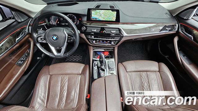 BMW 5-Series 540i xDrive Luxury Plus