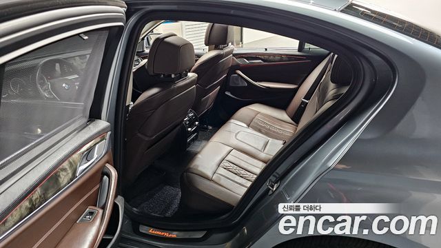 BMW 5-Series 540i xDrive Luxury Plus