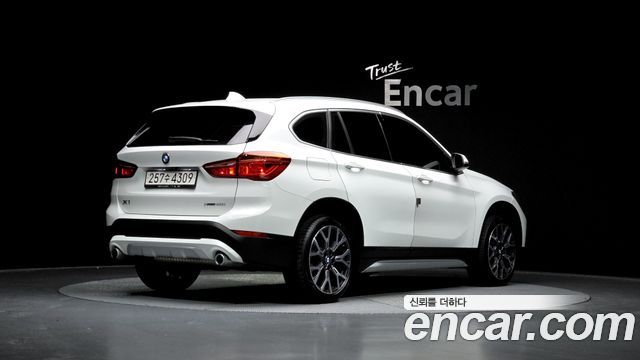 BMW X1 xDrive 20i xLine